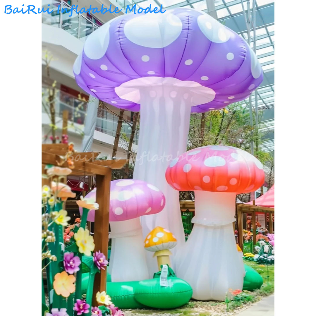 Outdoor Camping Exhibition - Gigantesco Fungo Gonfiabile a Forma di